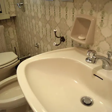 Casa Laghetto Policlinico